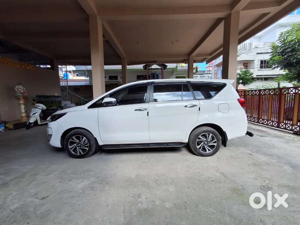 Toyota Innova Crysta 2024 Diesel Manual 65000 Km