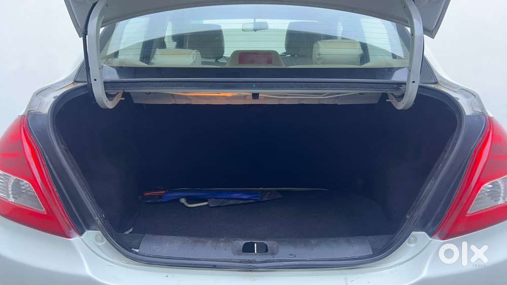 Maruti Suzuki Swift Dzire 1.2 Zxi, 2016, Petrol