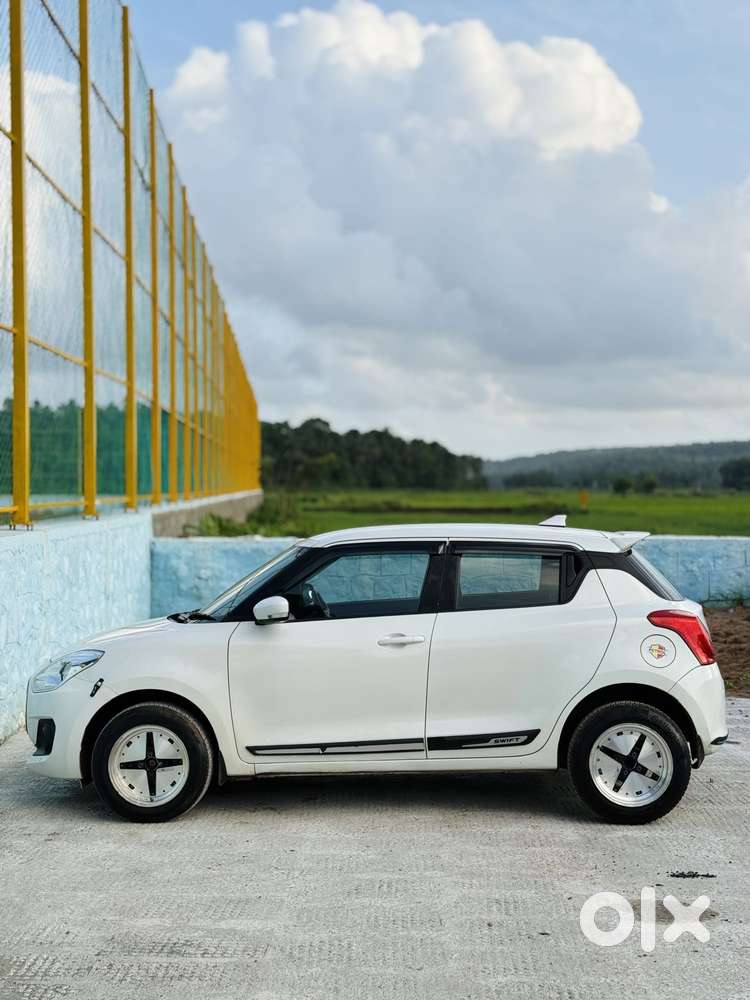 Maruti Suzuki Swift Vxi, 2018, Petrol