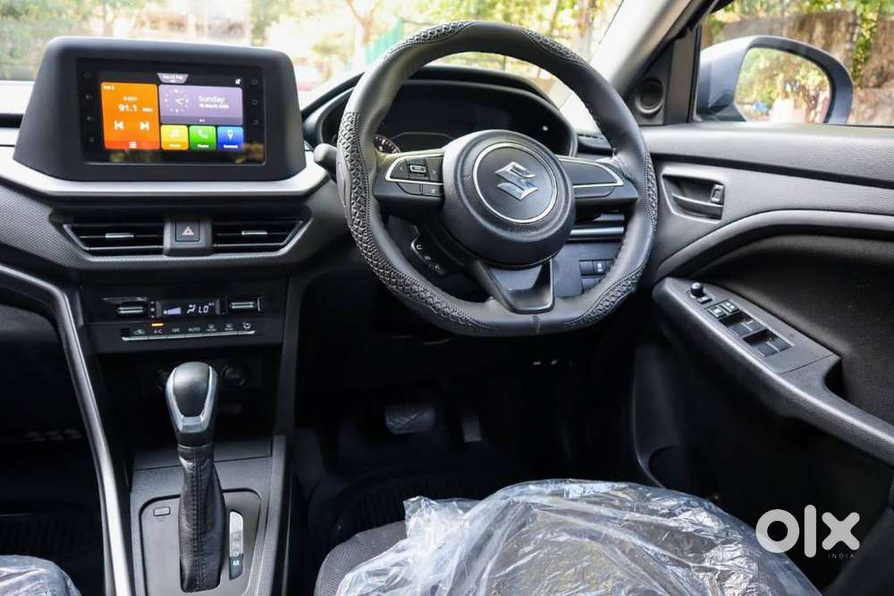 Maruti Suzuki Brezza Vxi At, 2025, Petrol