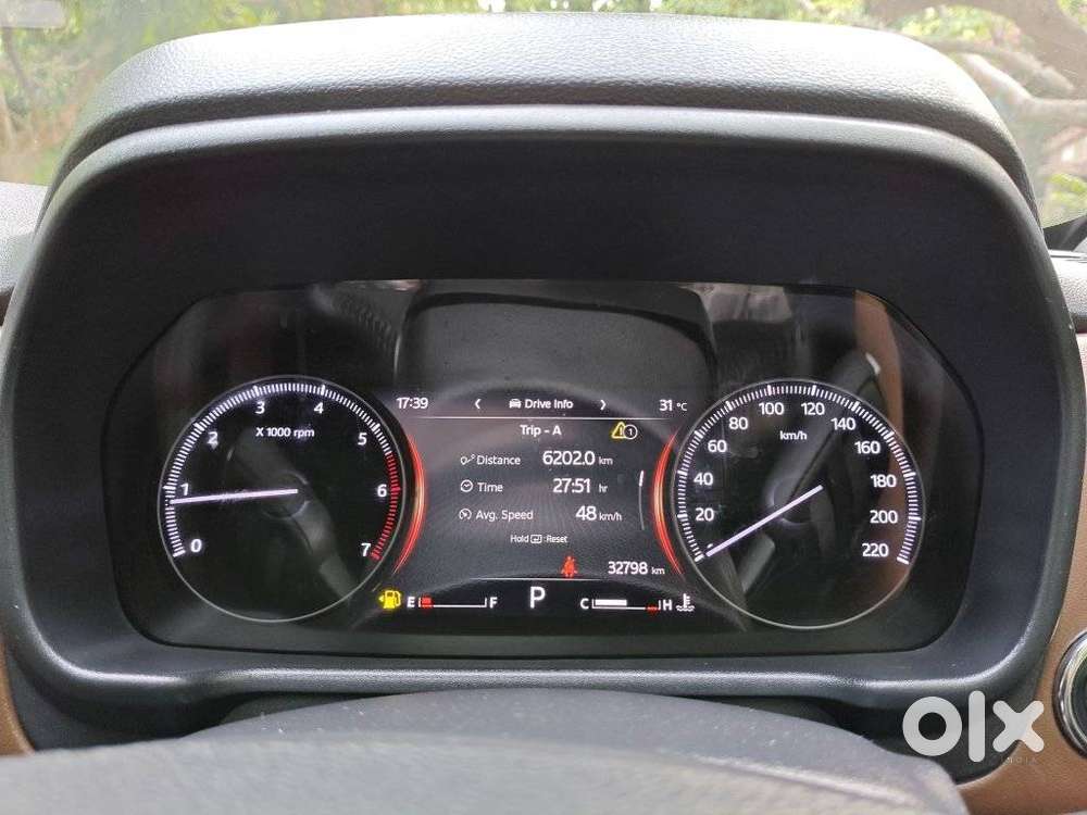 Mahindra Scorpio-n 2.0 Z8 L Petrol At 7 Str, 2022, Petrol