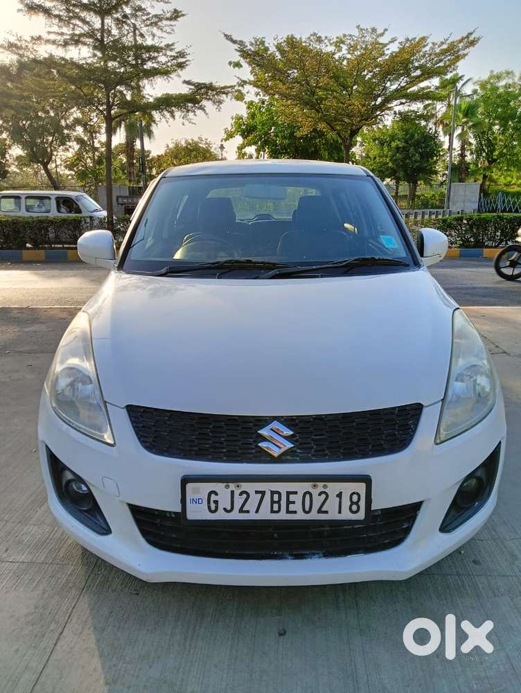 Maruti Suzuki Swift Lxi Optional-o, 2016, Petrol