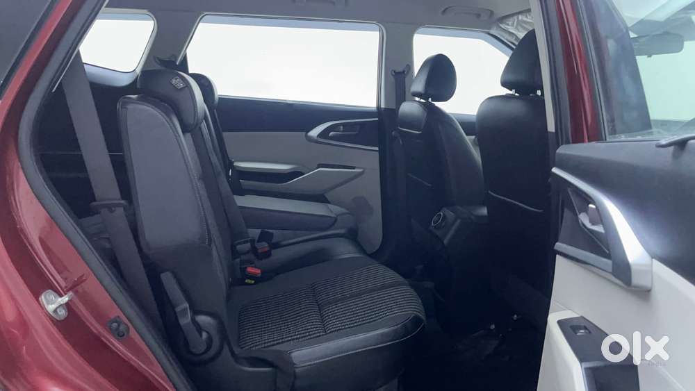 Kia Carens Prestige 1.5 Turbo Petrol Imt 7 Str, 2023, Petrol