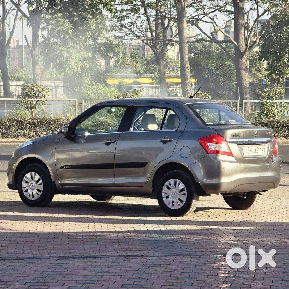 Maruti Suzuki Swift Dzire, 2015, Petrol