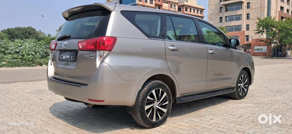 Toyota Innova Crysta [2020-ongoing] 2.4 Zx At 7 Str, 2022, Diesel