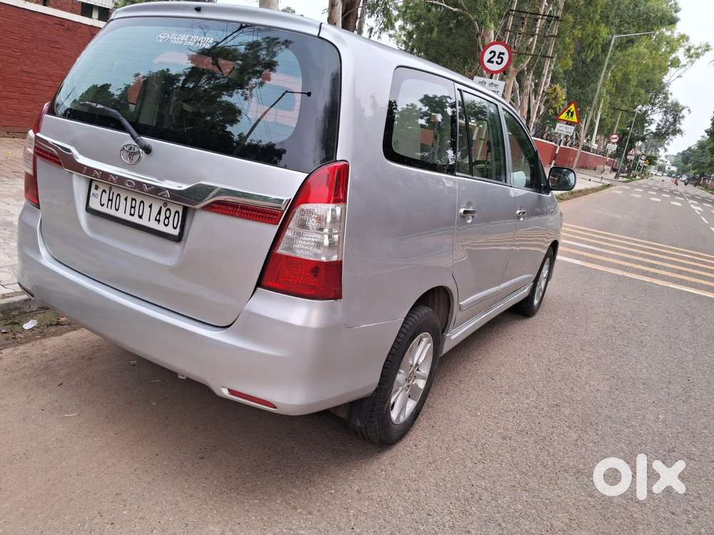 Toyota Innova 2.5 G (diesel) 8 Seater, 2014, Diesel