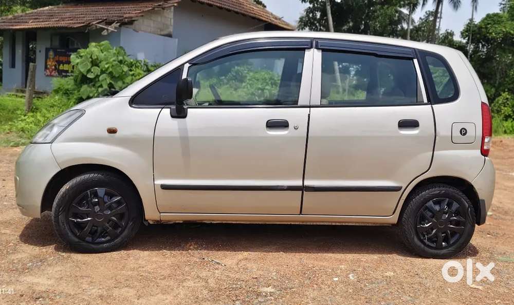 Maruti Suzuki Zen Estilo 2009