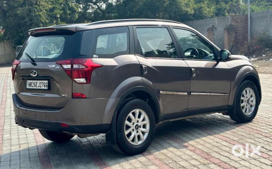 Mahindra Xuv500 W9, 2020