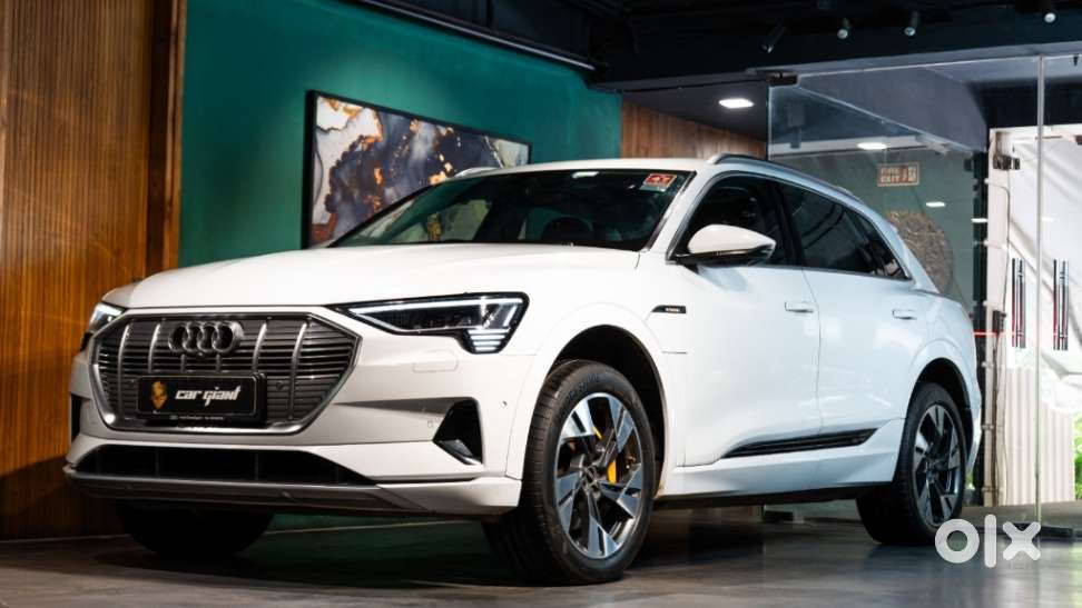 Audi E-tron 55, 2021, Electric
