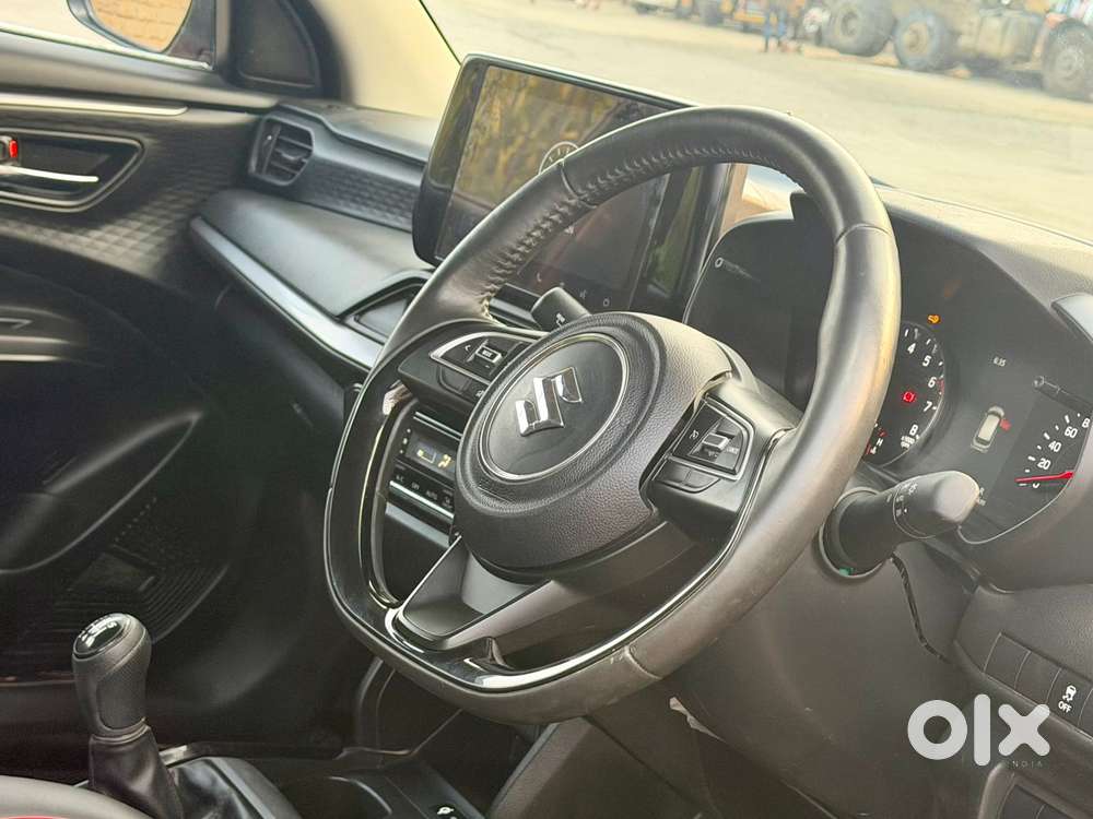 Maruti Suzuki Swift Zxi Plus Dual Tone, 2025, Petrol