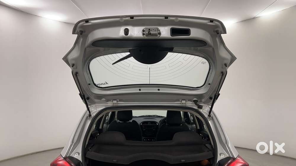 Tata Tiago Xz, 2017, Petrol