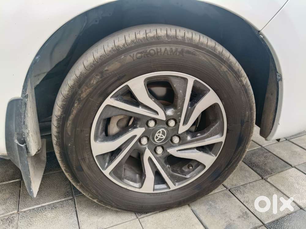Toyota Innova Crysta 2.4 G Mt, 2021, Diesel