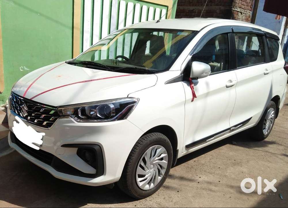 Maruti Suzuki Ertiga Vxi 7-seater (2024) ,1st Owner(white Color)