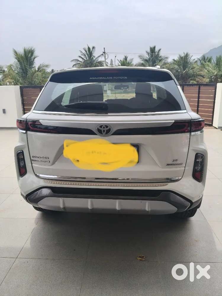 Toyota Urban Cruiser Hyryder 2024 Petrol 15500 Km Driven
