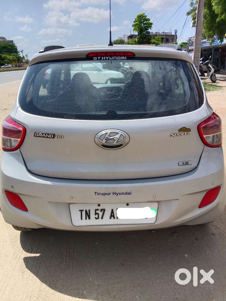 Hyundai Grand I10 Sportz, 2015, Petrol