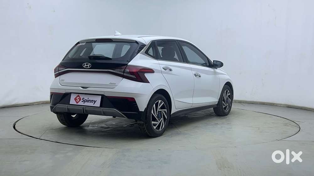 Hyundai New I20 1.2 Asta (o) Mt, 2023, Petrol