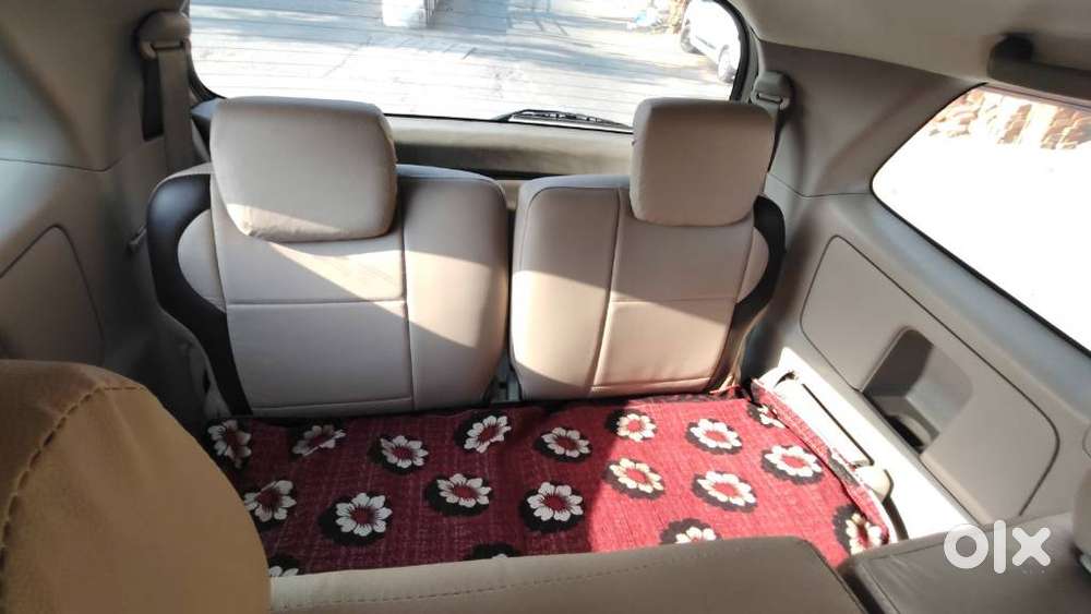 Toyota Innova 2.5 G (diesel) 8 Seater, 2013, Diesel