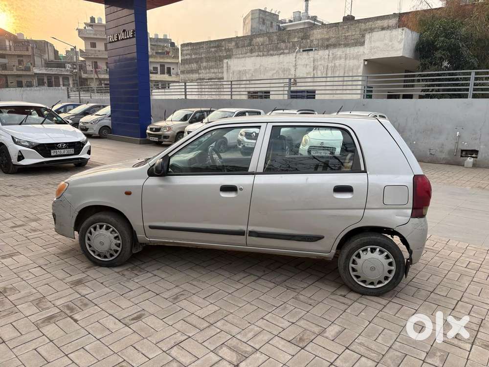 Maruti Suzuki Alto K10 2010-2014 Lxi, 2011, Petrol