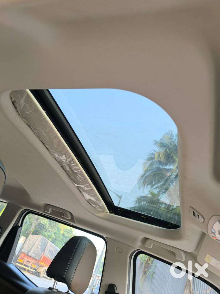 Mahindra Scorpio N Z8 Petrol At 7 Str, 2024, Petrol