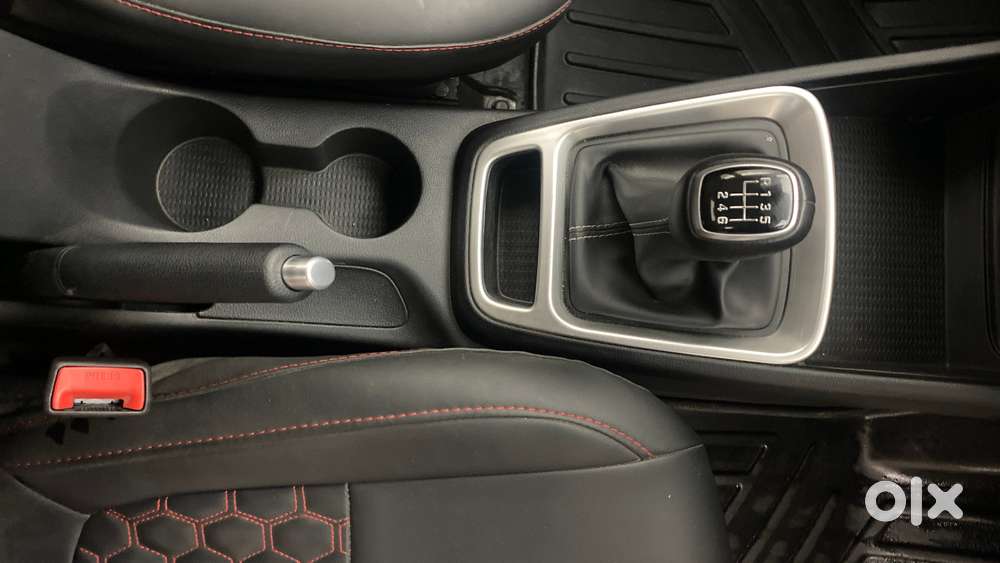 Hyundai Venue 1.0 Sx Turbo Imt, 2022, Petrol