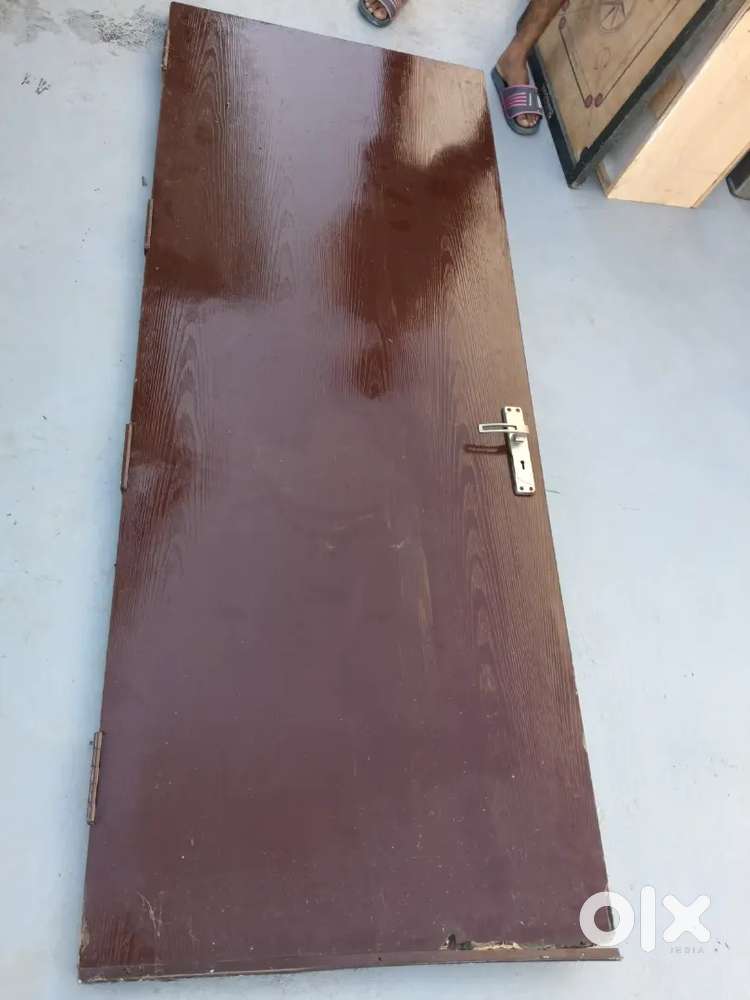 heavy wooden door + अच्छे metal fittings/locks