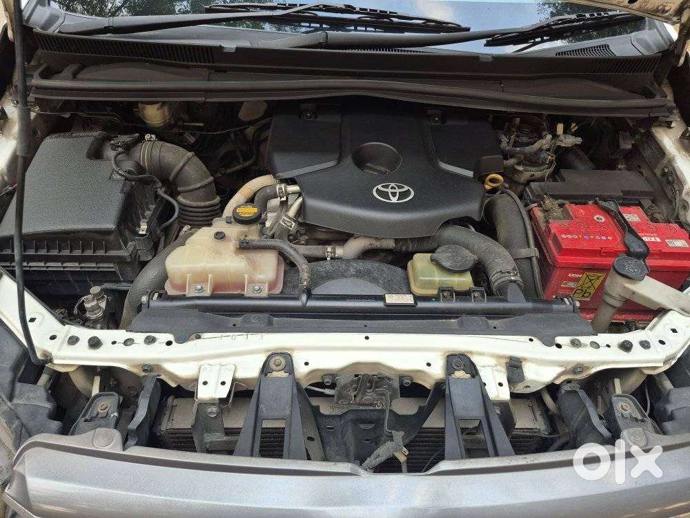 Toyota Innova Crysta 2.8 Gx At 7 Str, 2016, Diesel