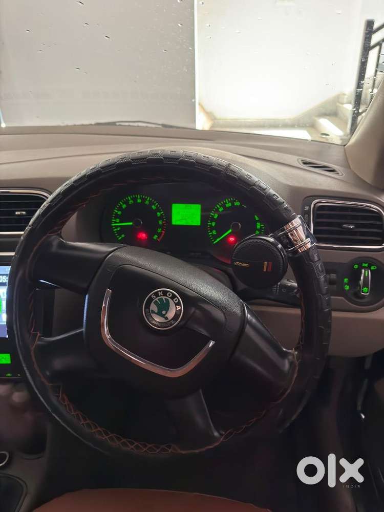 Skoda Rapid 2013 Diesel 122600 Km Driven