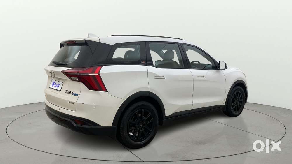 Mahindra Xuv700 2.2 Ax 7 Diesel At Luxury Pack Str Awd, 2022, Diesel