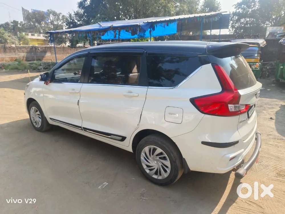Maruti Suzuki Ertiga 2024 Petrol 85000 Km Driven
