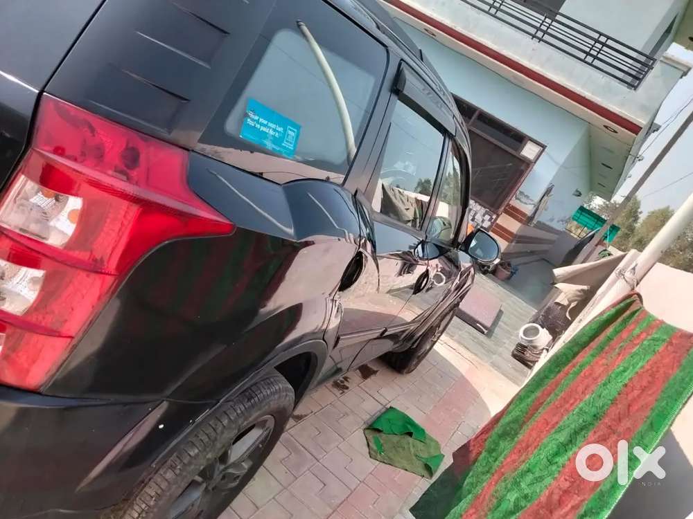 Mahindra Xuv 3xo Ev 2012