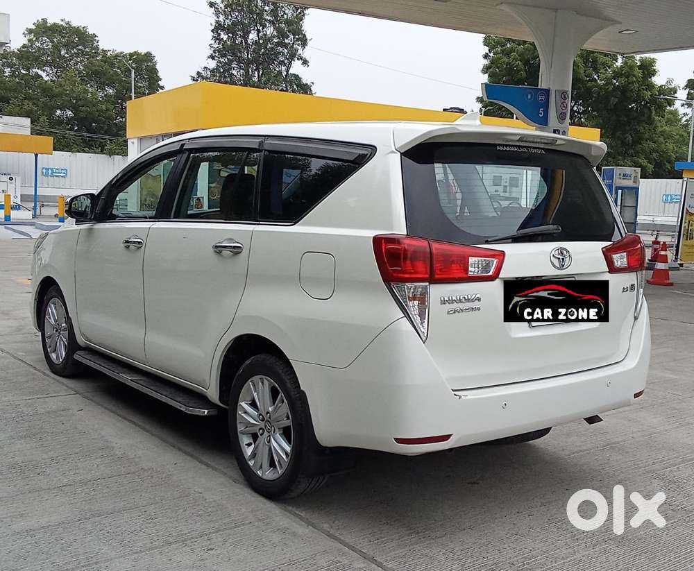 Toyota Innova Crysta