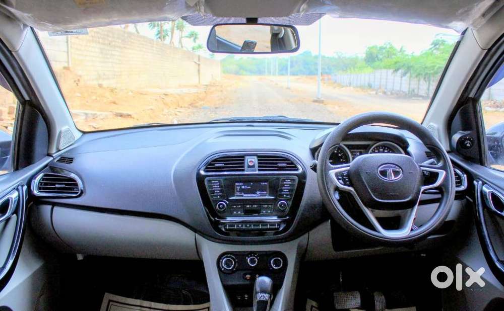 Tata Tiago Xza Plus, 2017, Petrol