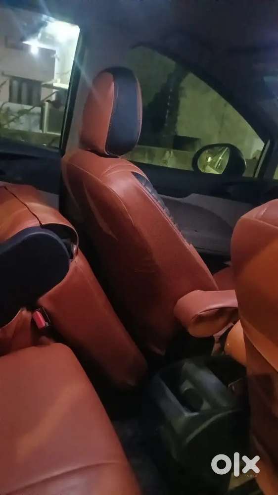 Mahindra Marazzo 2019 Diesel 180000 Km Driven