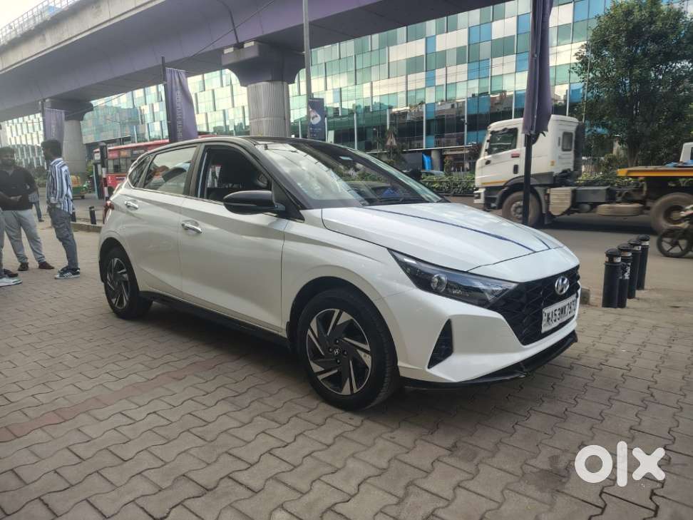 Hyundai I20 Asta (o) 1.0 Turbo Dct, 2023, Petrol