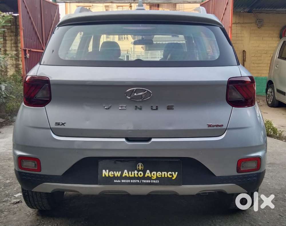 Hyundai Venue 1.0 Sx Turbo Imt, 2021, Petrol