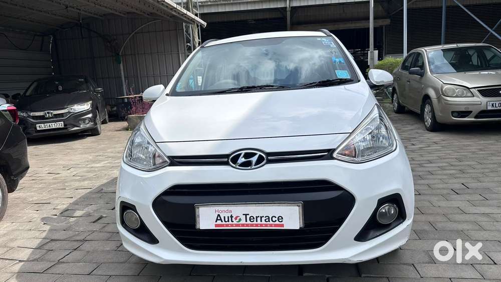 Hyundai Grand I10 At Sportz, 2014, Petrol