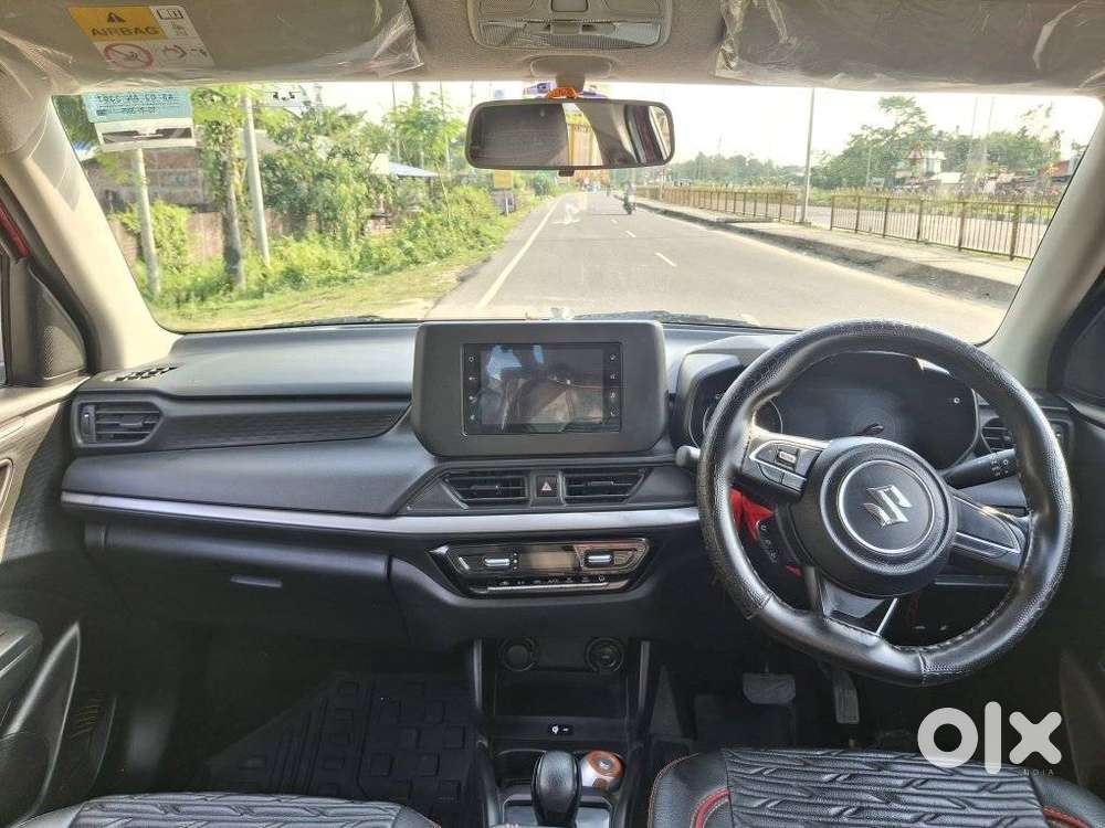 Maruti Suzuki Swift Amt Zxi Plus, 2025, Petrol