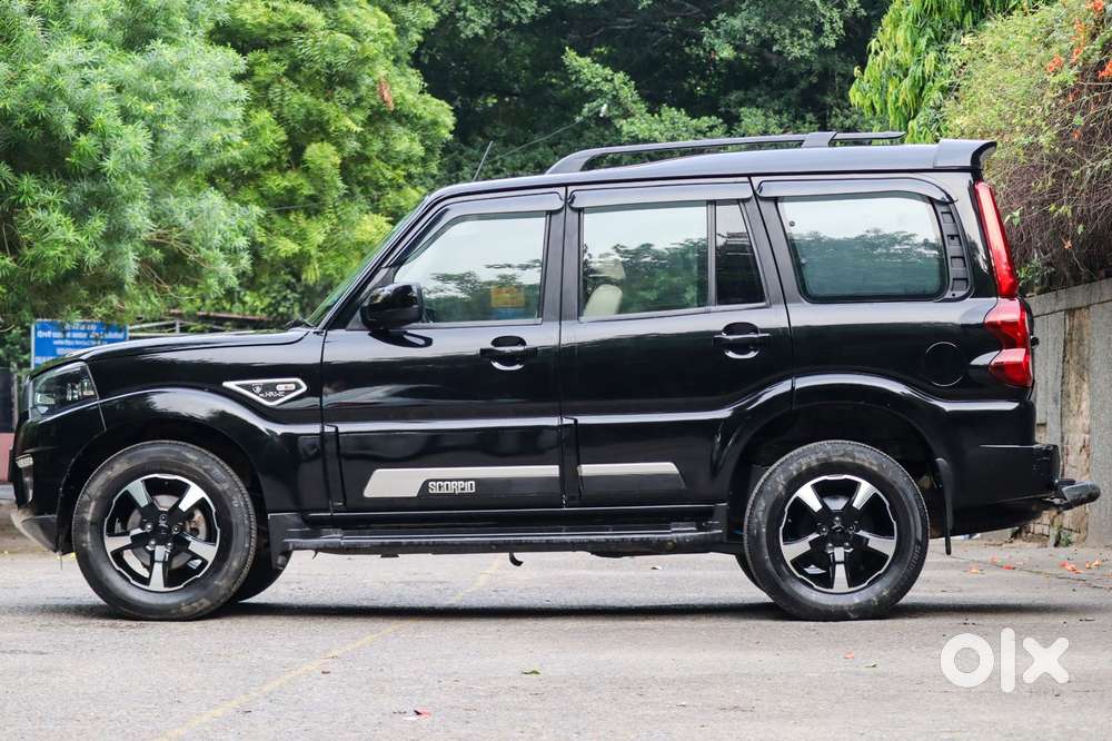 Mahindra Scorpio Classic 2.2 S 11 Mt 7 Cc, 2024, Diesel