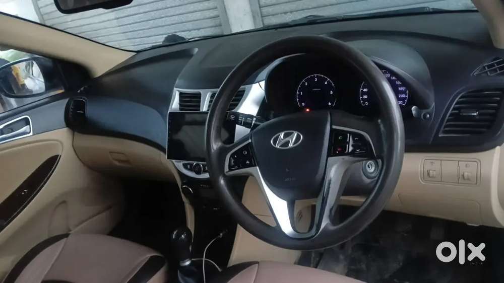 Hyundai Verna 1.6 Crdi 2013