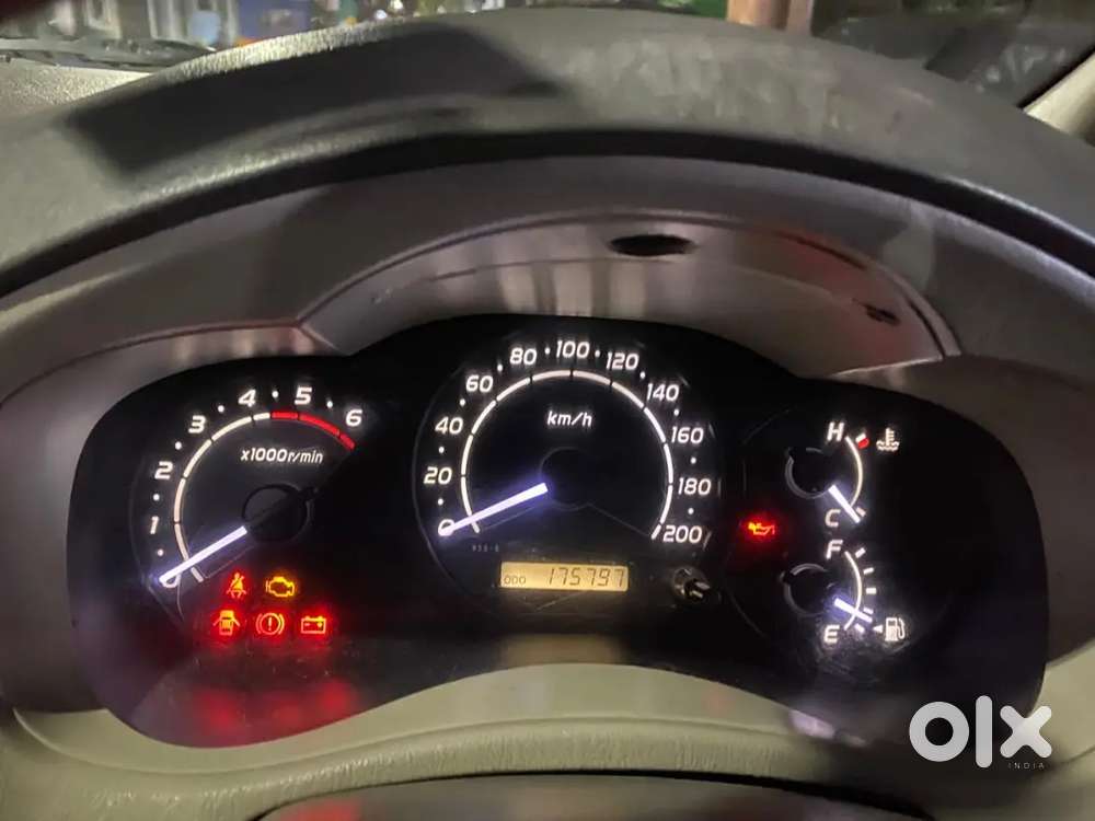 Toyota Innova Gx 2010 Diesel 7 Str