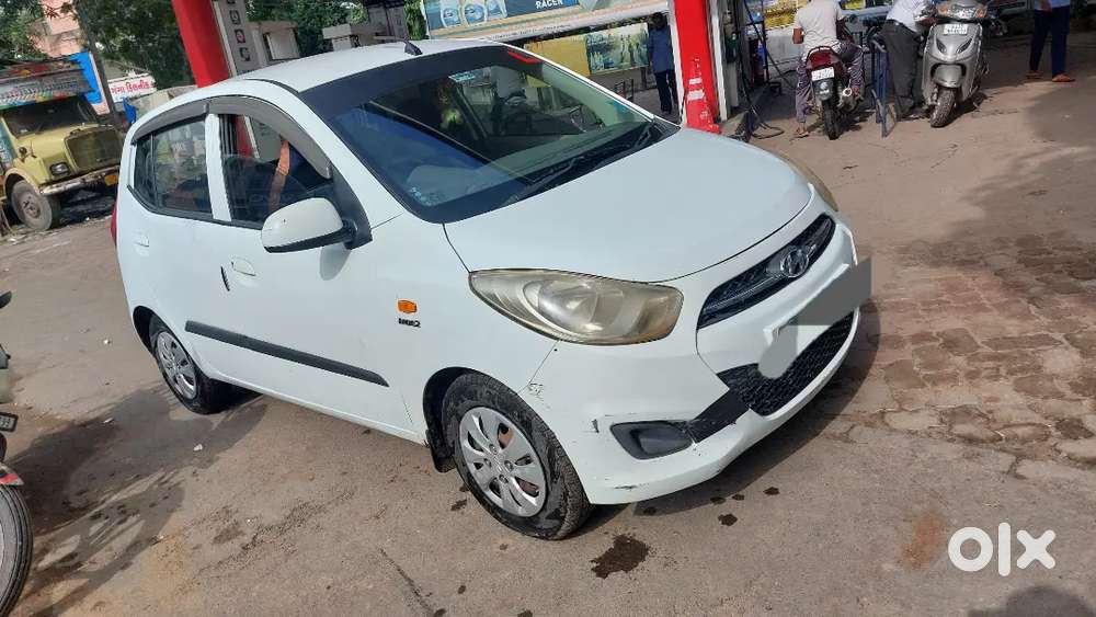 Hyundai I10 2011 Cng & Hybrids Well Maintained