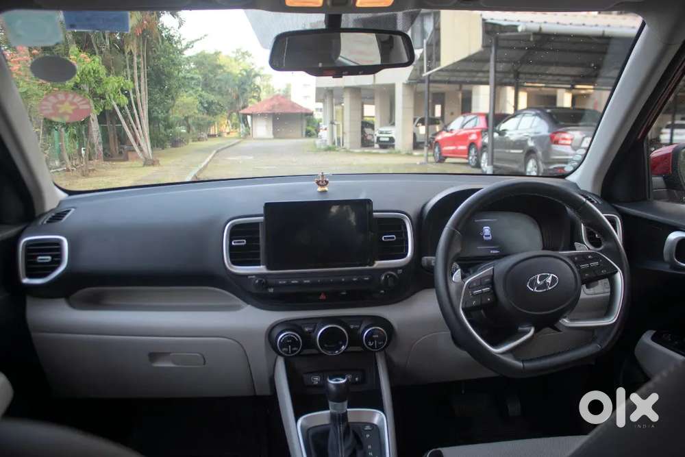 Hyundai Venue Sx(o) Turbo Dct 2023  Top Variant  Excellent Condition