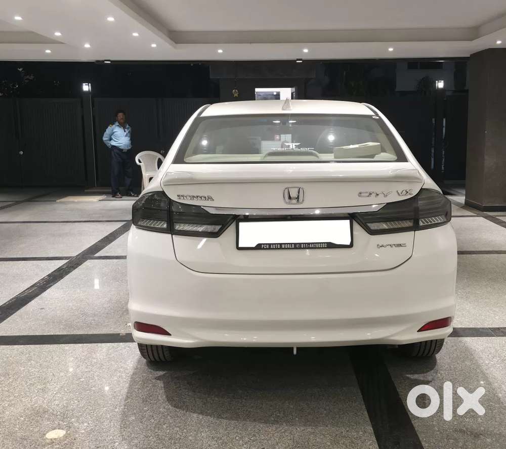 Honda City 1.5 V 4th Gen I-vtec Mt, 2015, Petrol