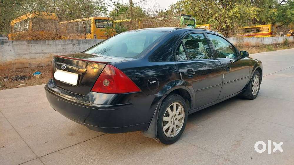 Ford Mondeo 2.0 Ghia Duratec, 2001, Petrol