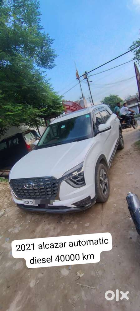 Hyundai Alcazar Signature (o) 7 Seater 1.5 Diesel At Adventure Dual ..