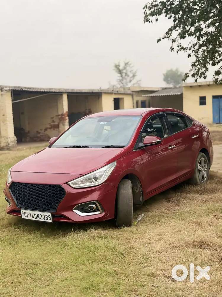 Hyundai New Verna Sx 2018 Urgent Néed Hai Paise Ki Flate Ka Loan Clear