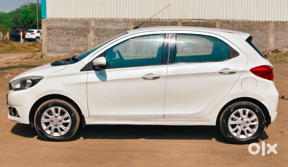 Tata Tiago 1.2 Revotron Xz, 2016, Petrol