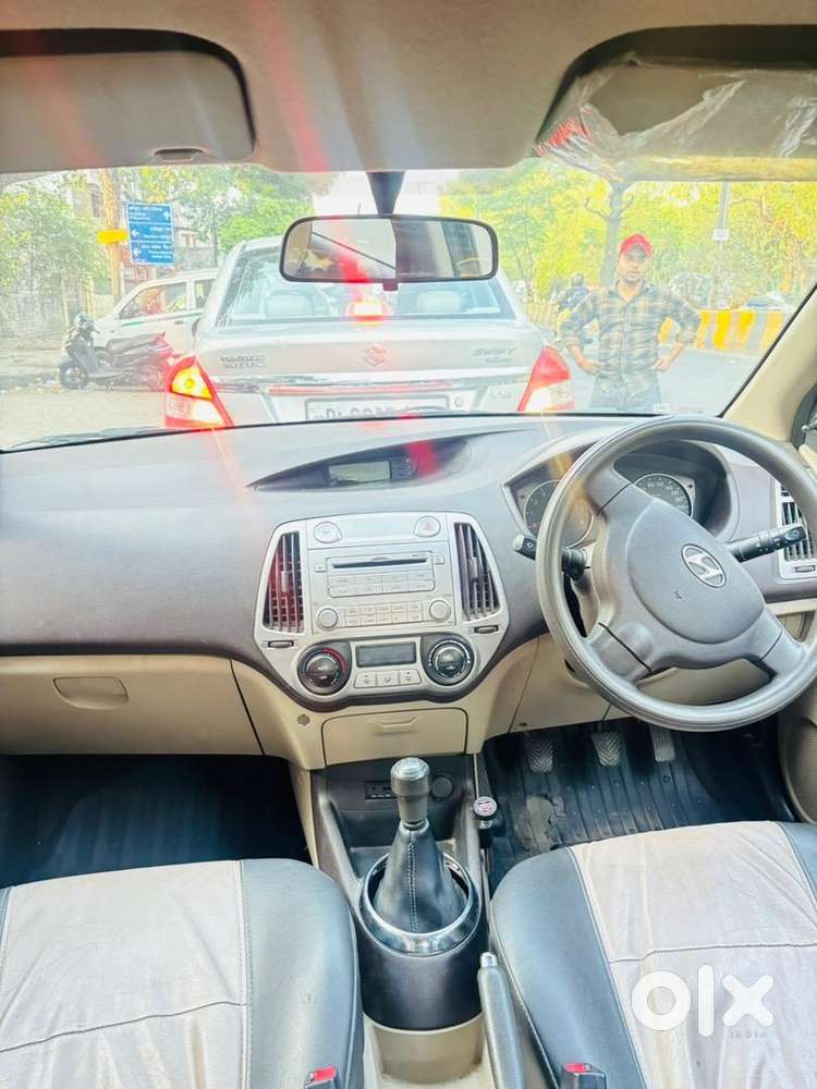 Hyundai Car Petrol Manual 2nd Owner 2012