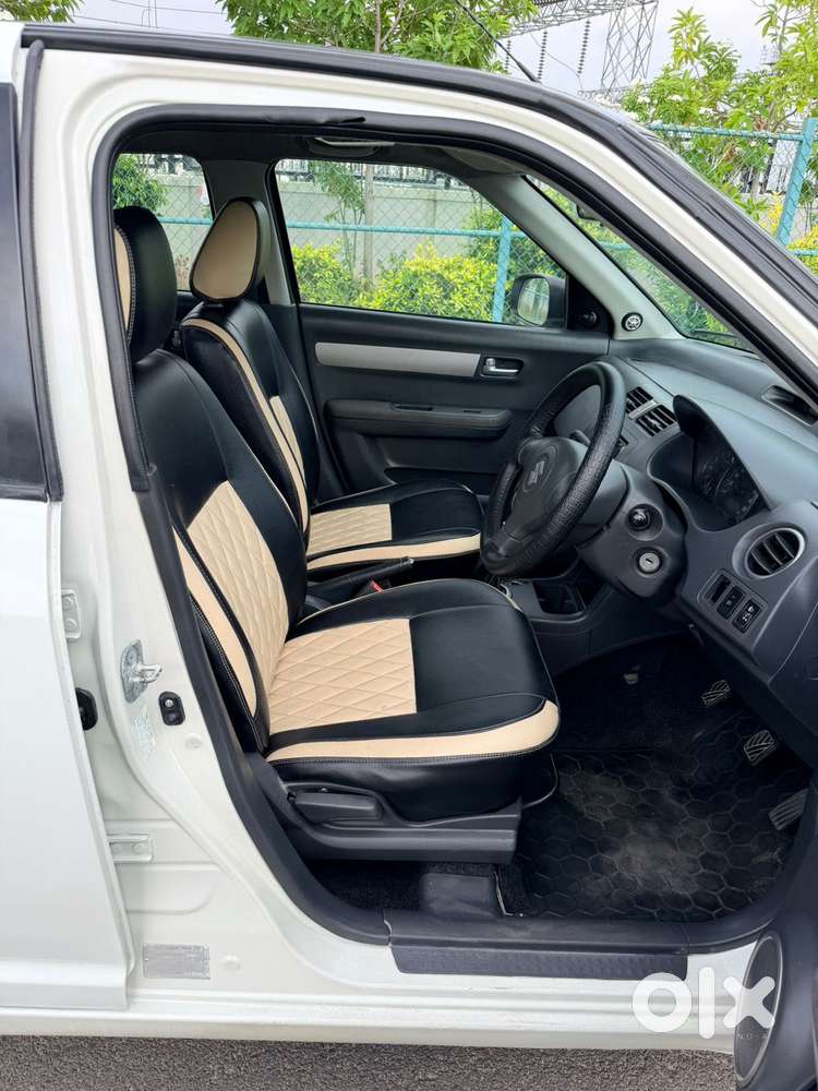 Maruti Suzuki Swift Vxi Abs Bsiv, 2009, Petrol