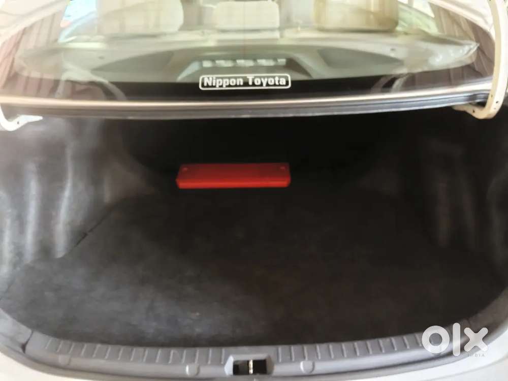 Toyota Corolla Altis 1.8g 2010